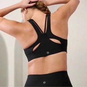 Athleta Flex Shaper Medium-Impact Sports Bra Size M Black